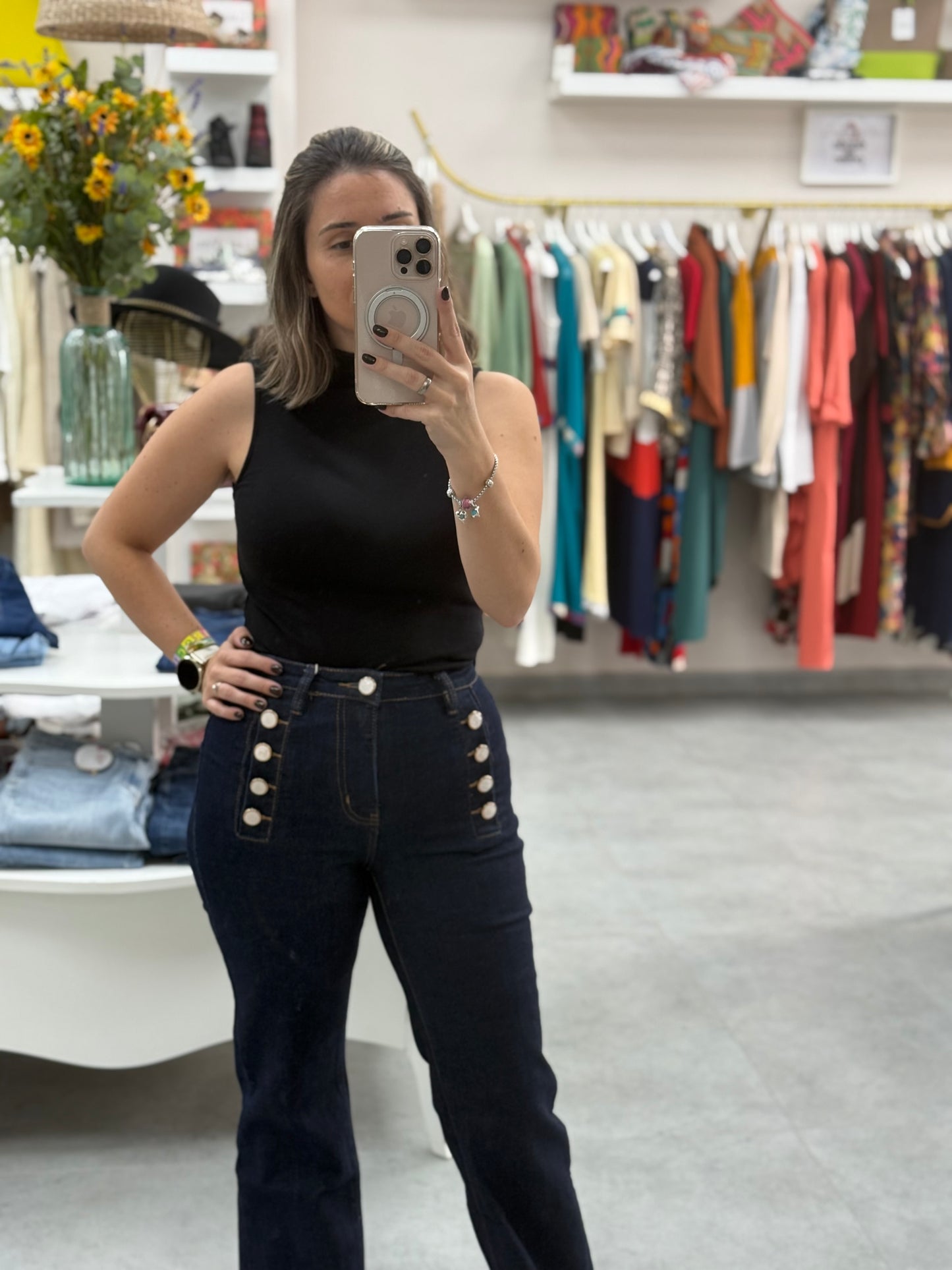 PANTALON VAQUERO BOTONES LATERALES