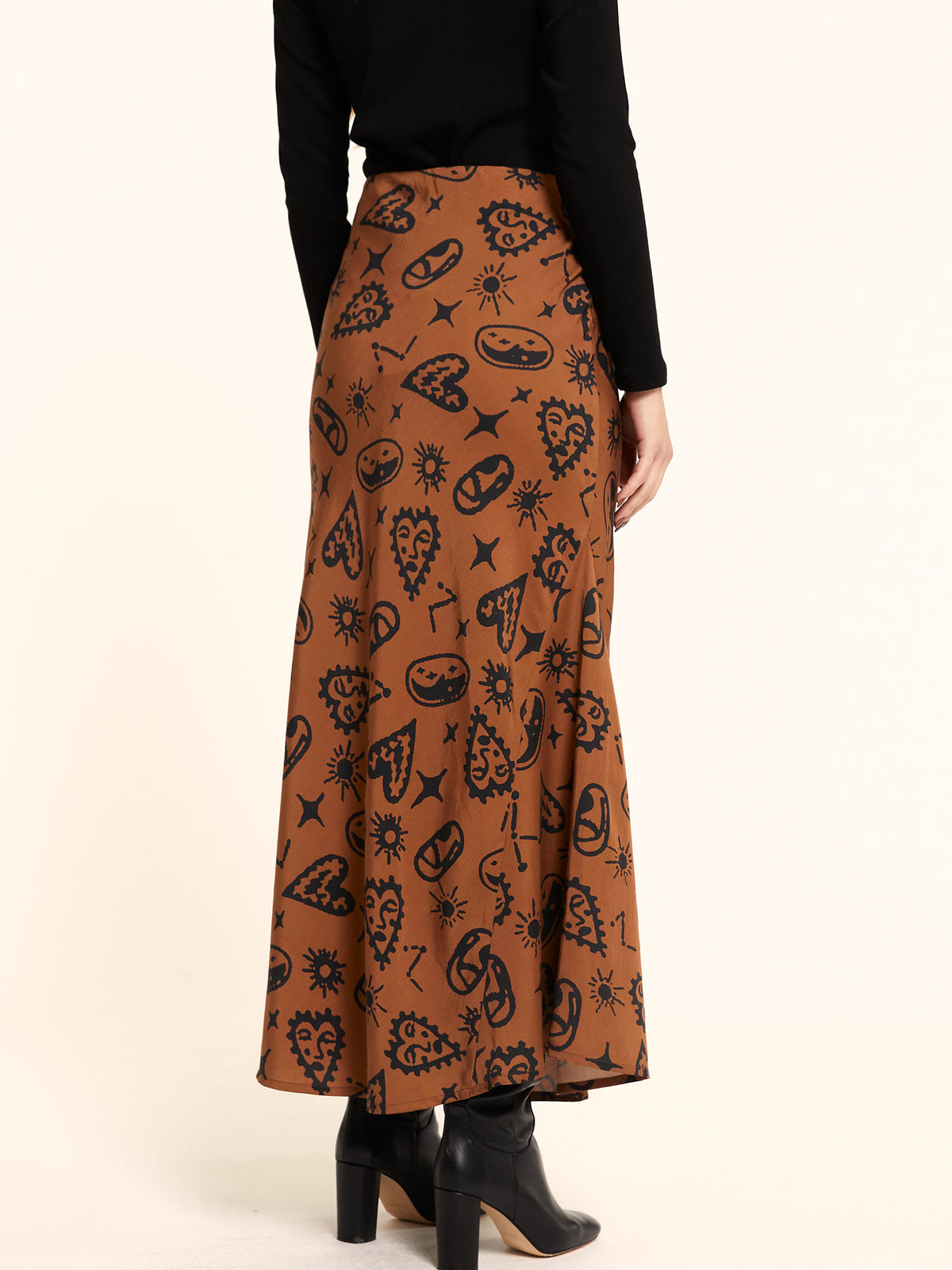 FALDA BROWN HEARTS