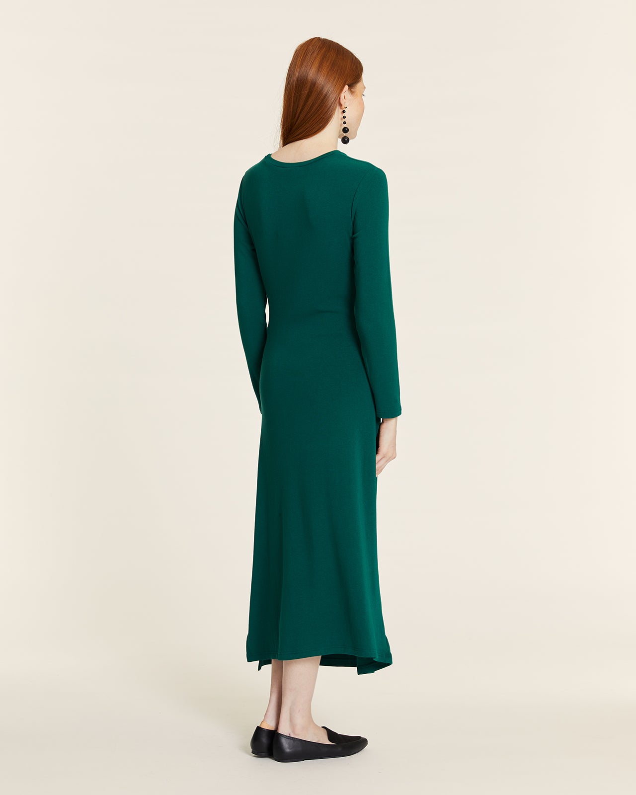 VESTIDO ANUDADO DE PUNTO VERDE