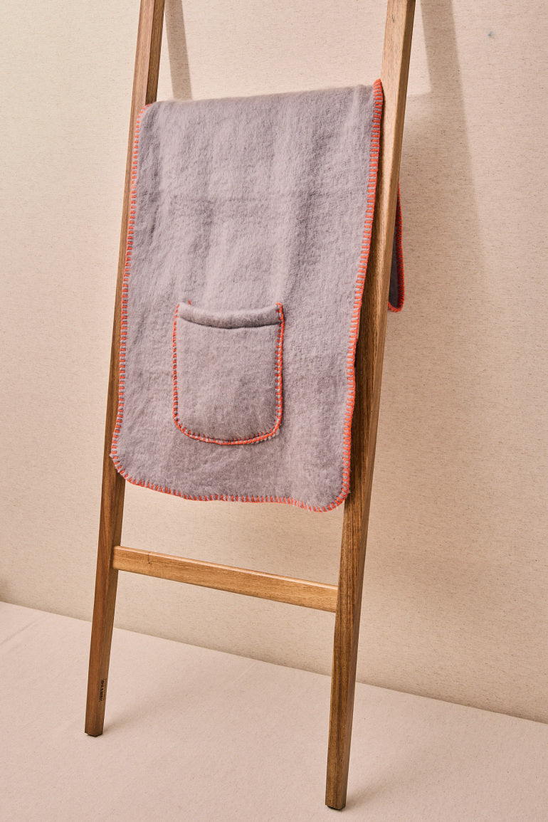 BUFANDA BOLSILLOS REMATES