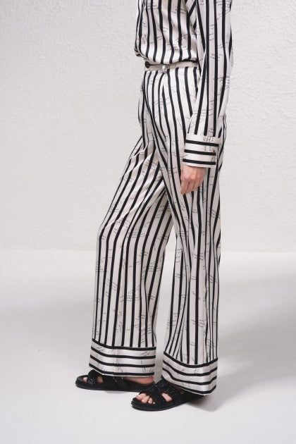 PANTALÓN BEIGE RAYAS NEGRAS