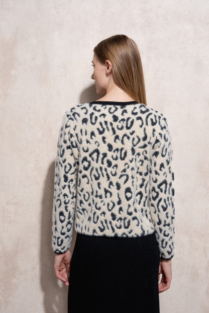 ABRIGO DE PUNTO CON ESTAMPADO ANIMAL
