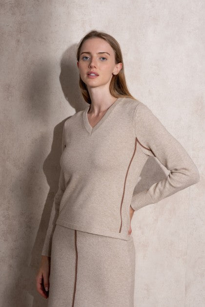 SUETER DE PUNTO CON RAYA LATERAL