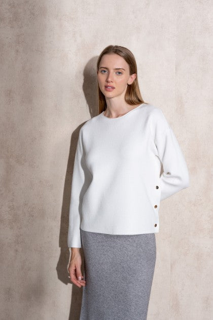 SUÉTER DE PUNTO CON BOTONES