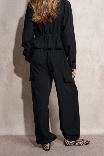 CONJUNTO DE CHAQUETA Y PANTALON