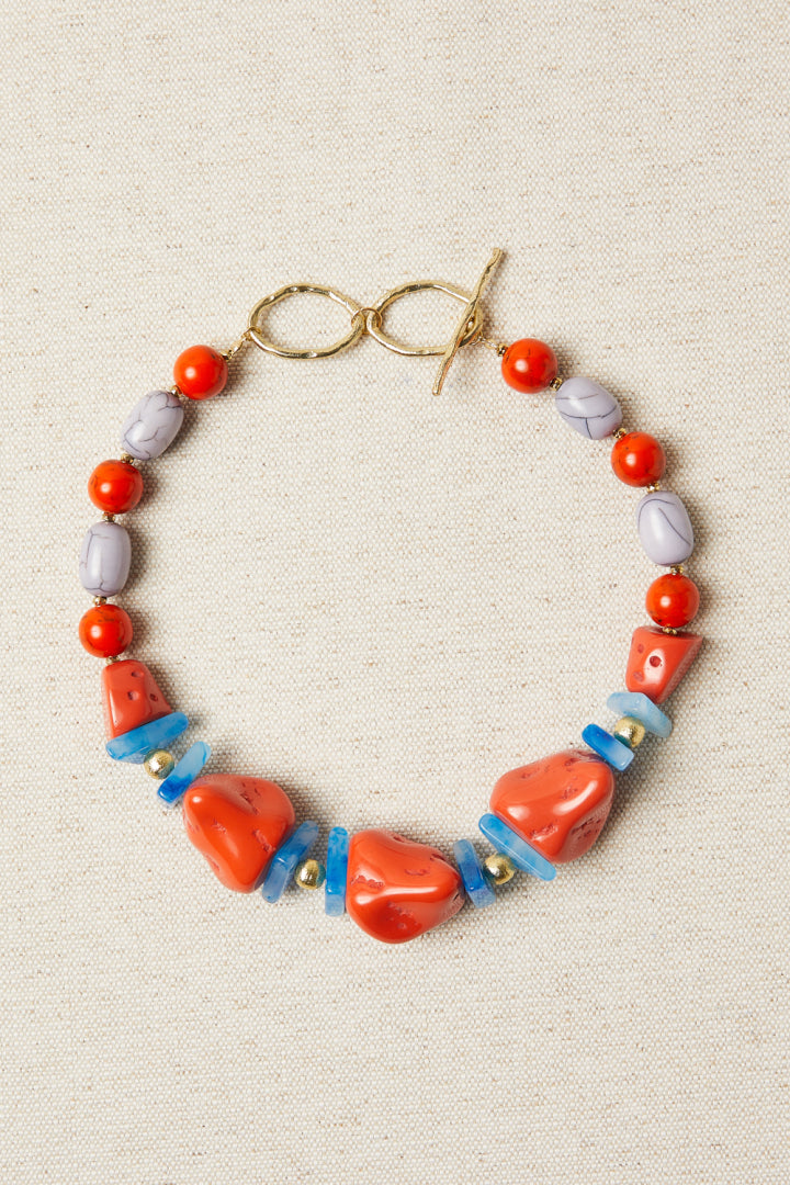 COLLAR FOSIL CALDERA CON BAÑO DE ORO