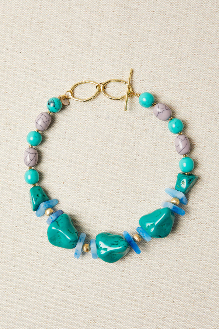 COLLAR FOSIL VERDE CON BAÑO DE ORO