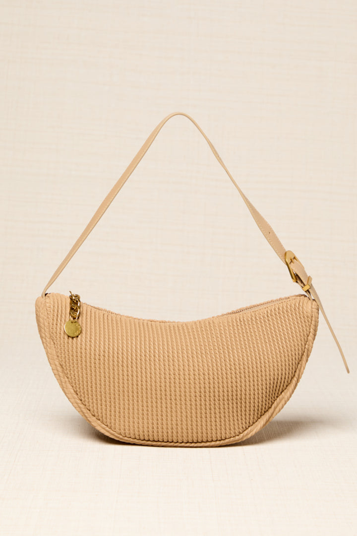 BOLSO MEDIALUNA BEIGE