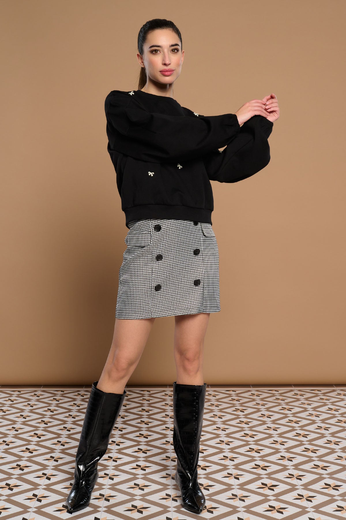 SUDADERA BLACK ROSE SWEATSHIRT