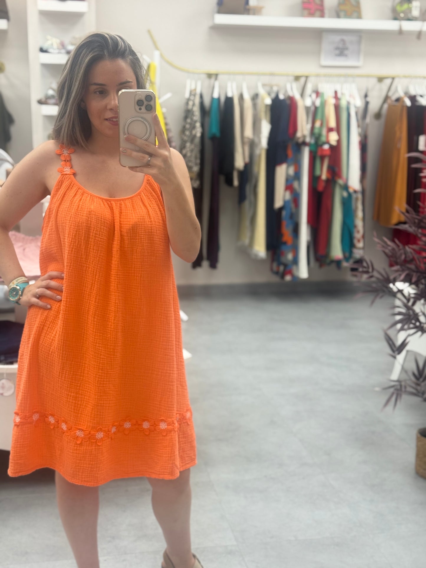 Vestido tirantes flores