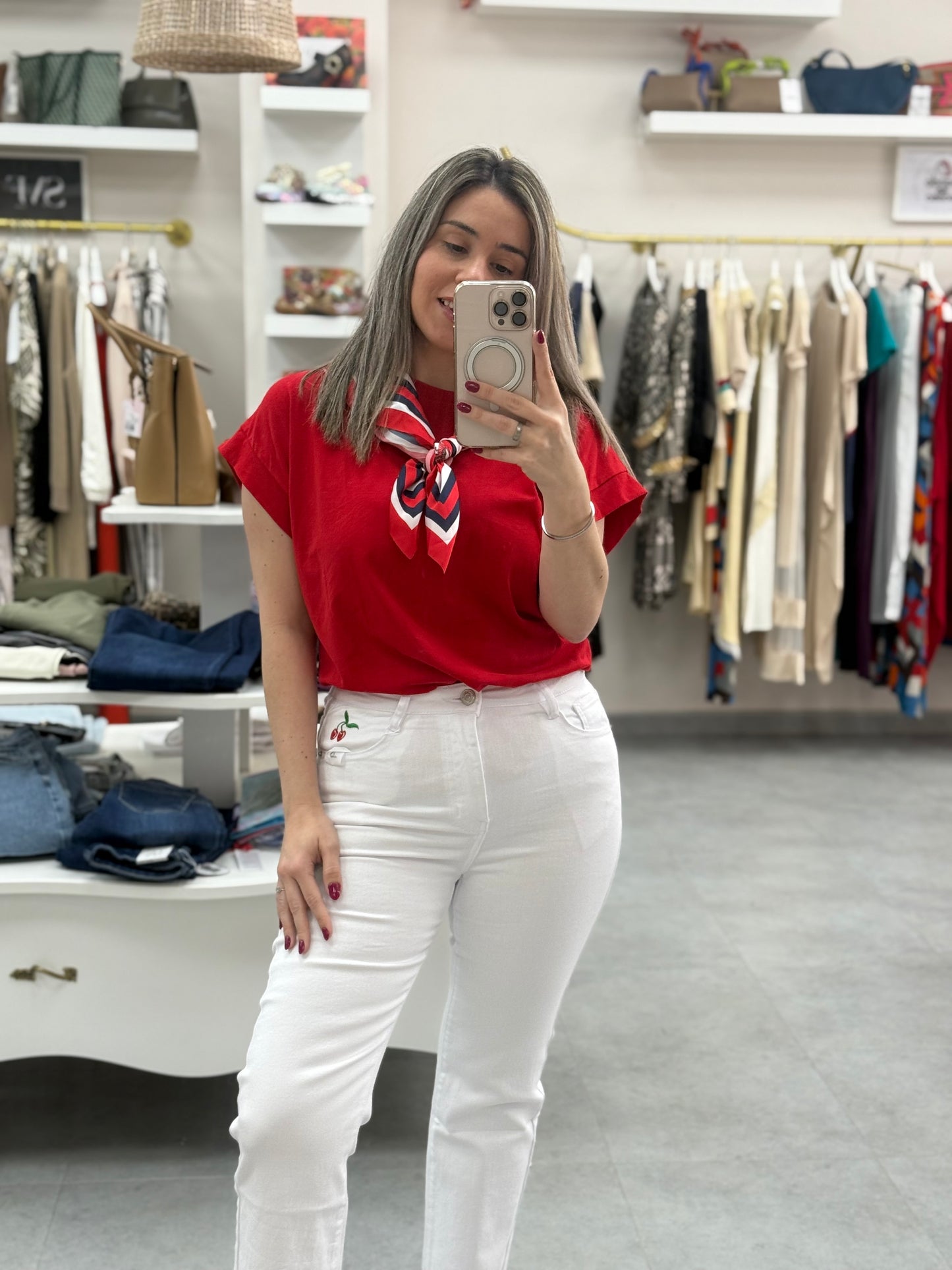 PANTALÓN VAQUERO BLANCO CEREZA