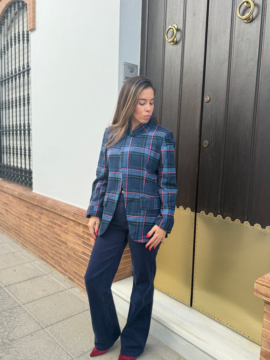 CHAQUETA AMERICANA CUADROS BOTON SOLAPA CUELLO