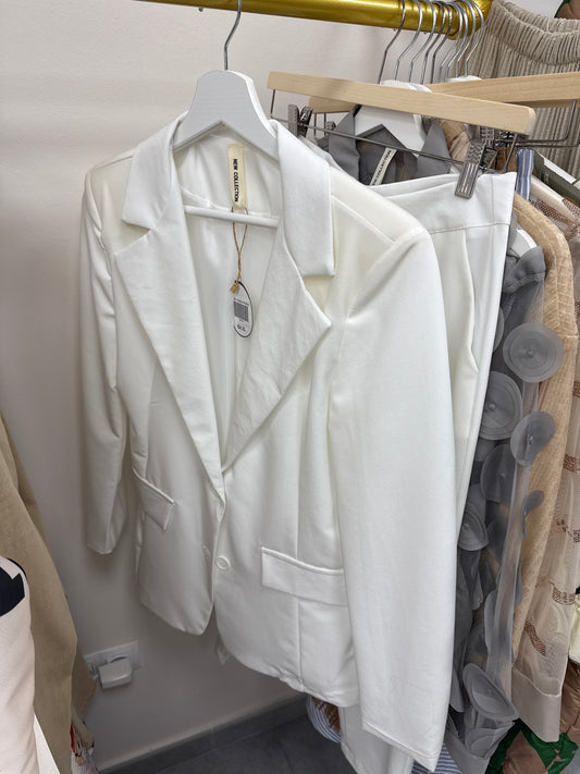 TRAJE CHAQUETA BLANCA VESTIR