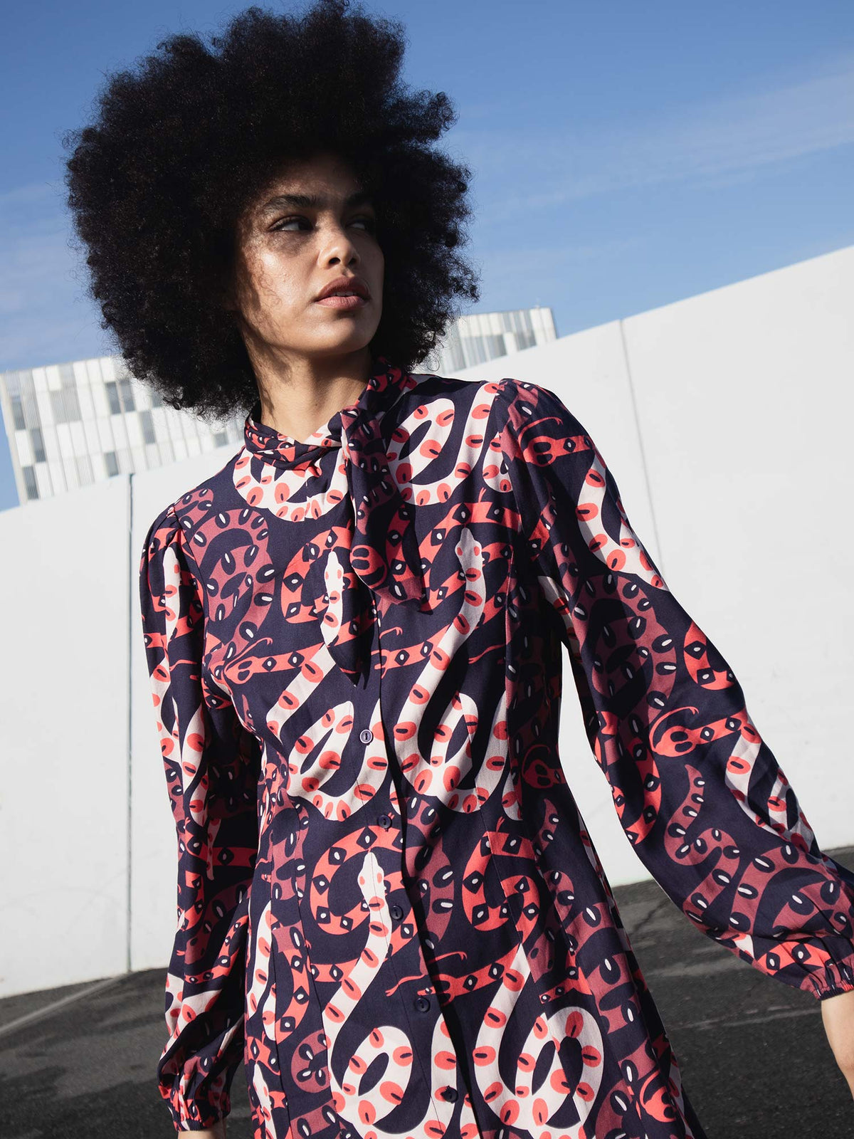 VESTIDO CORTO SNAKES