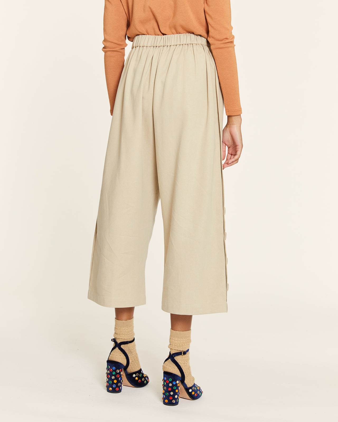 CULOTE TENCEL CON BOTONES BEIGE