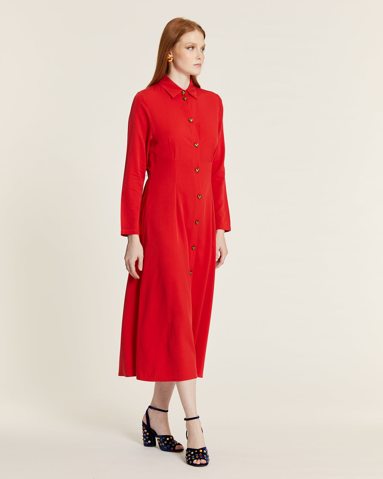 VESTIDO LARGO CON BOTONES CORAZON ROJO