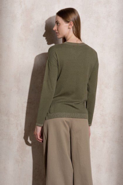 SUÉTER DE PUNTO DE LÚREX CON CUELLO REDONDO COLOR VERDE