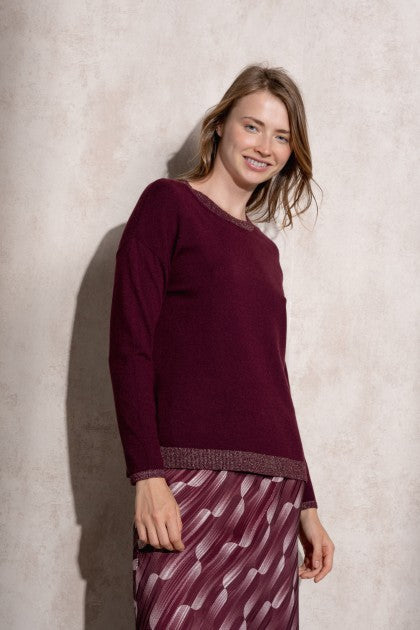 SUÉTER DE PUNTO DE LÚREX CON CUELLO REDONDO COLOR BERENJENA