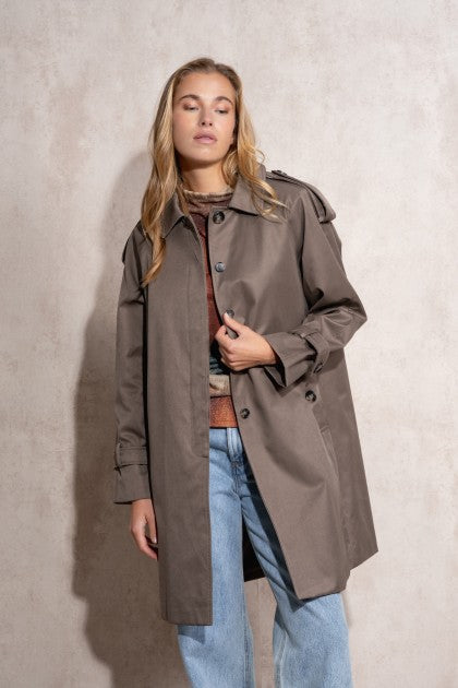 GABARDINA MARRON BOTONES CAREI