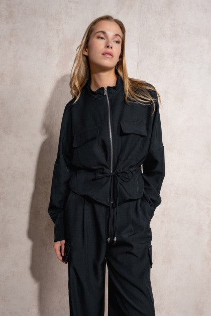 CONJUNTO DE CHAQUETA Y PANTALON