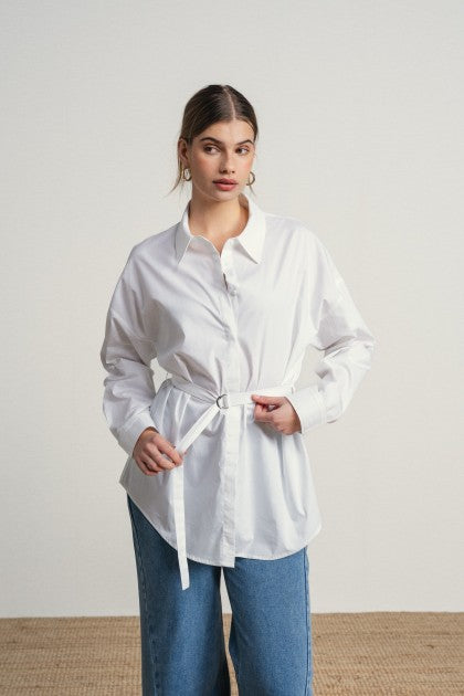 CAMISA BLANCA CON CINTURON CINTURA