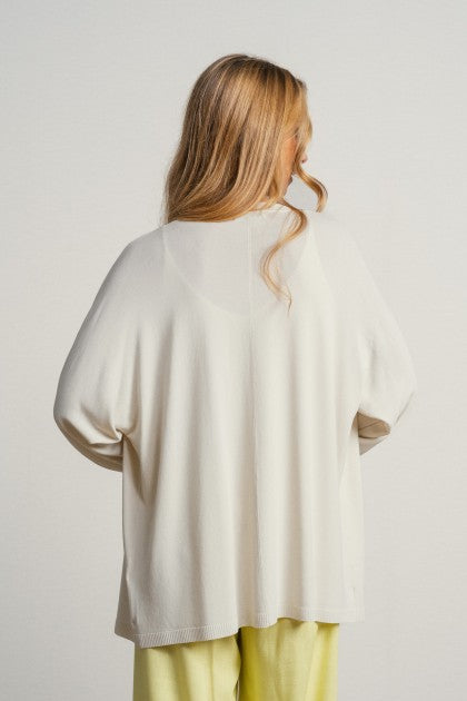 CHAQUETA LARGA ESCOTE V FLUIDA HILO BEIGE