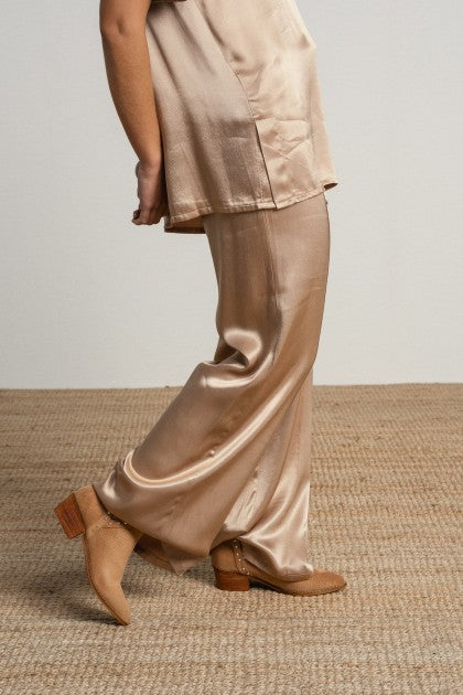 PANTALON PATA ANCHA