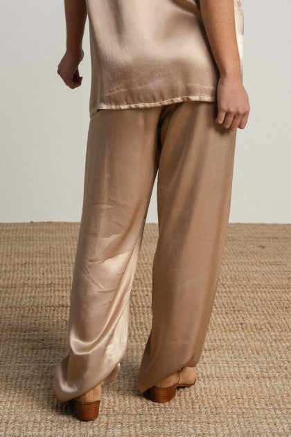 PANTALON PATA ANCHA