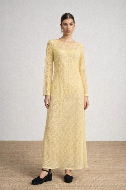 VESTIDO LARGO CON ENCAJE Y ESCOTE REDONDO AMARILLO