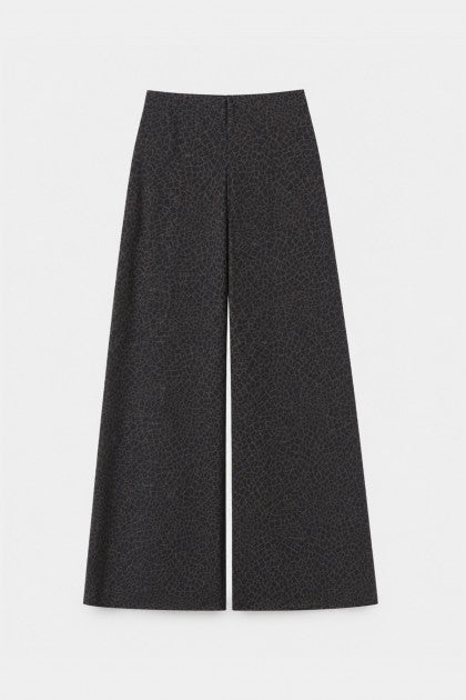 PANTALÓN FLUIDO CON ESTAMPADO ANIMAL