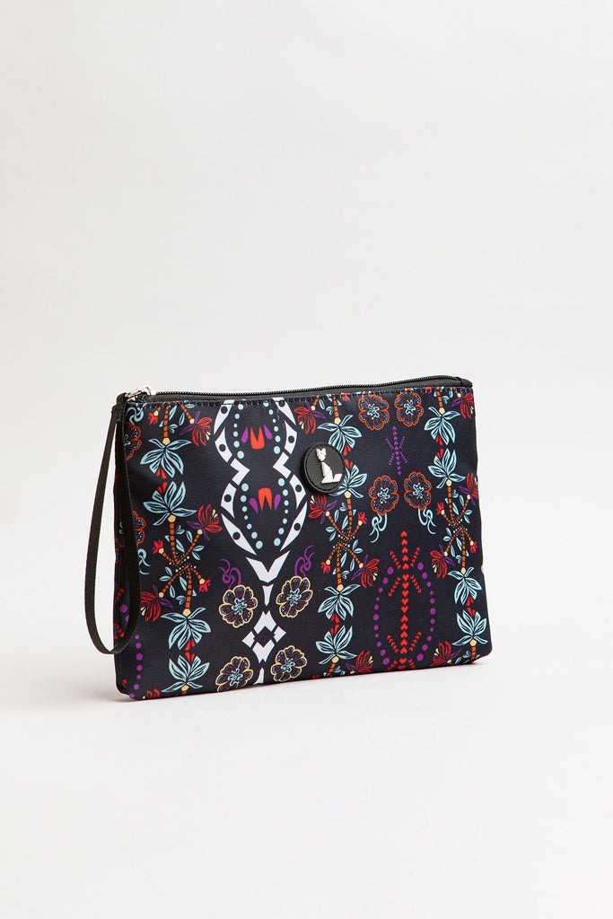 NECESESR BOHO CLUTCH
