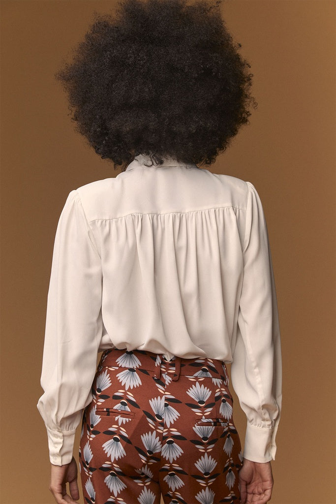 CAMISA BLANCA QUEEN TOP