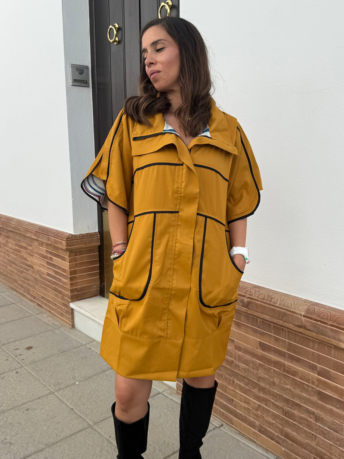 ABRIGO O VESTIDO LAMARR