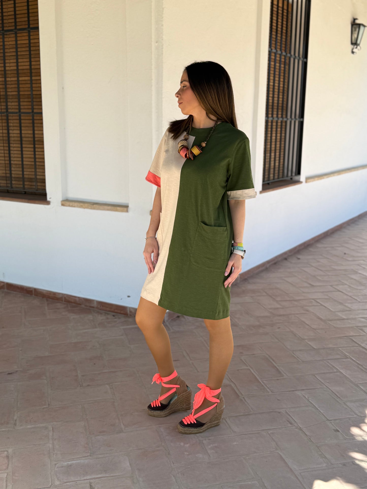 VESTIDO CORTO BICOLOR MARIA