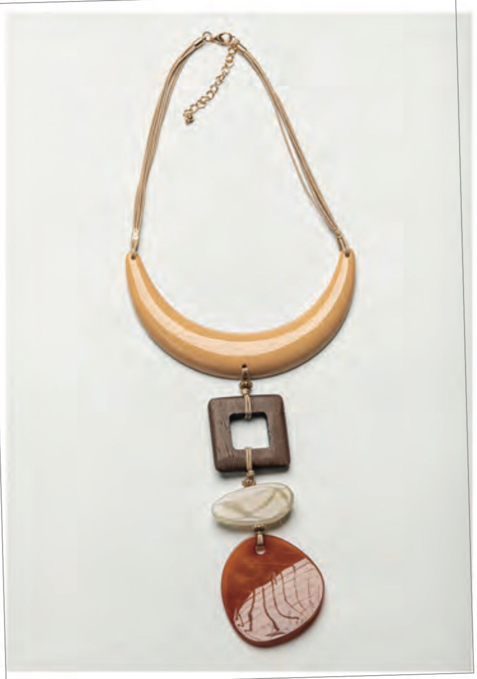 COLLAR LARGO TOSTADOS