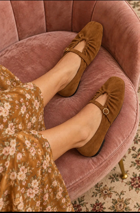 MANOLETINA BAILARINA COLOR COGNAC