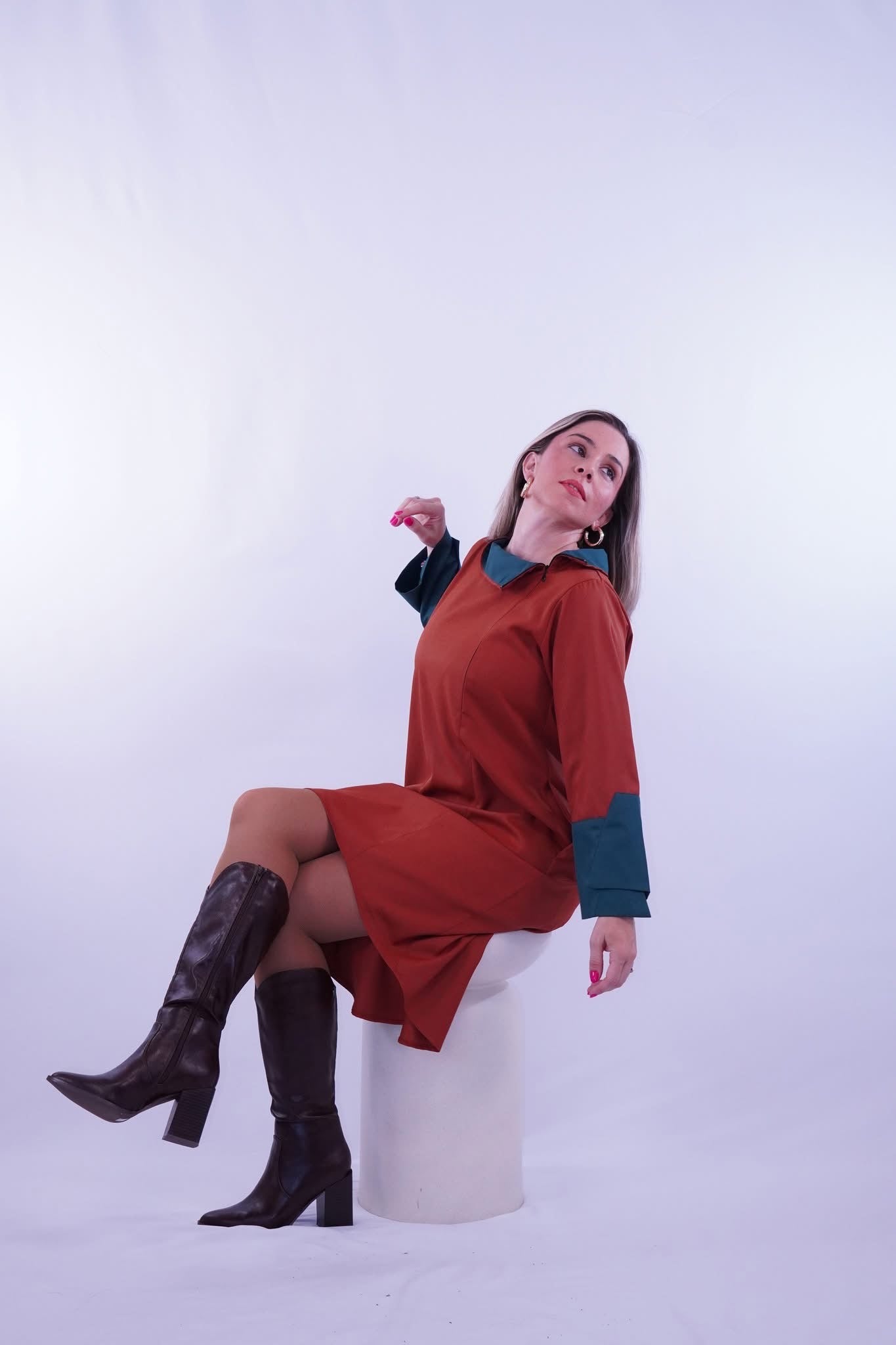 VESTIDO MIDI TEJA SAND