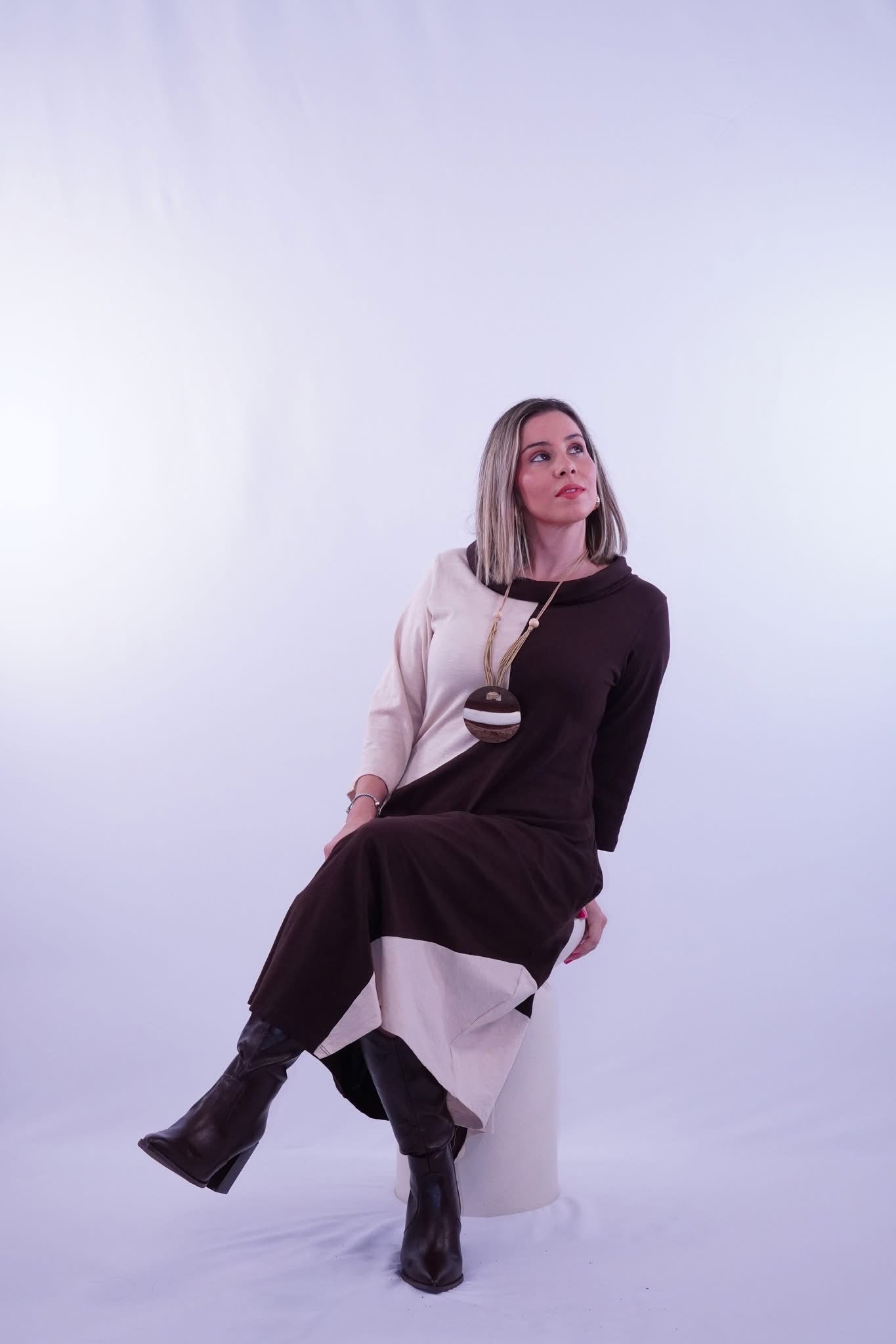 VESTIDO BICOLOR HESSE MARRON TRAZOS