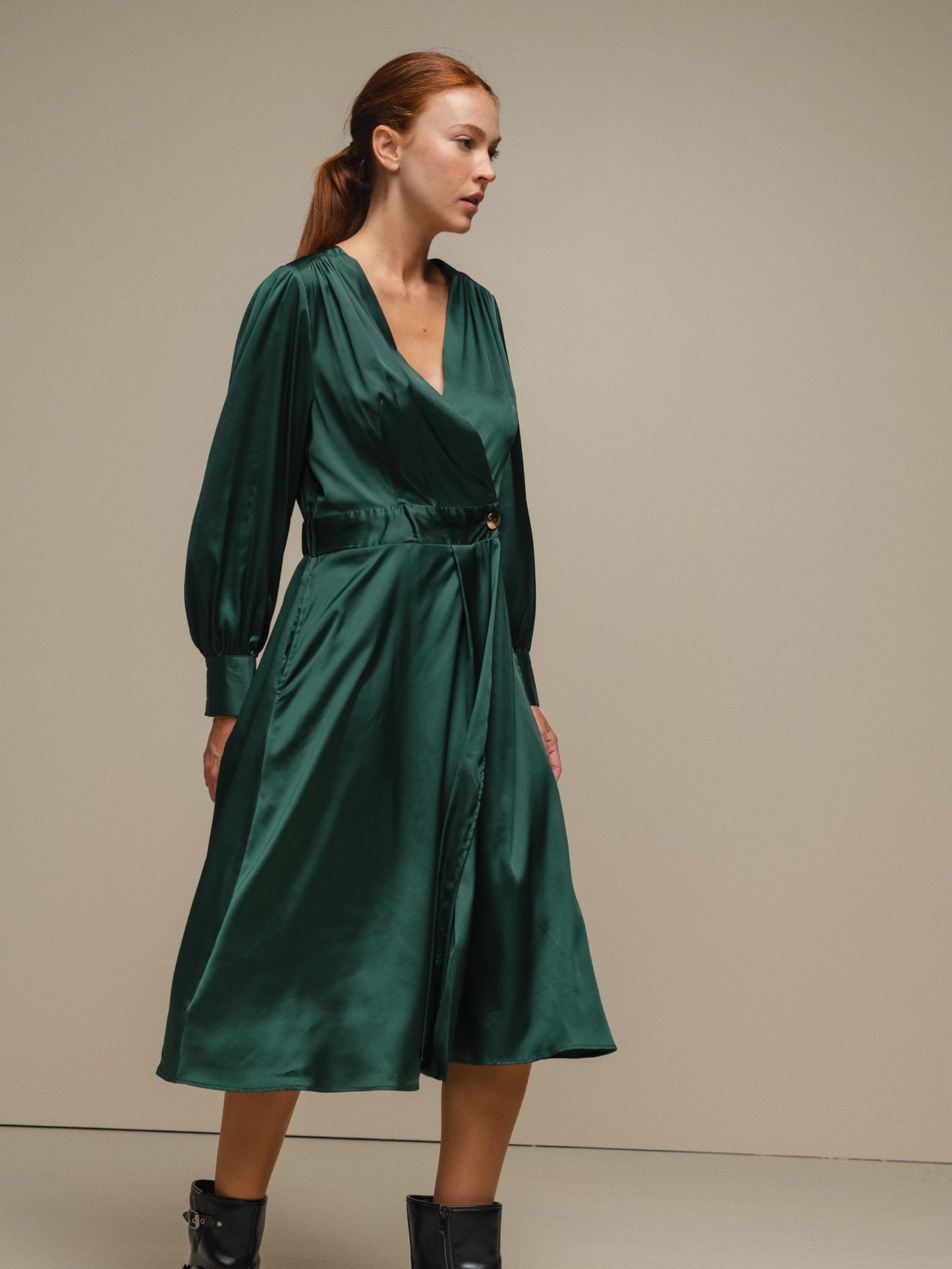 VESTIDO RASO VERDE