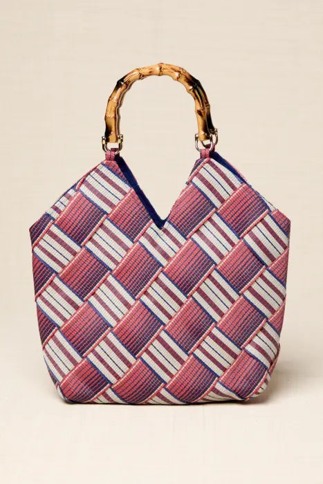 BOLSO TRENZADO CON ASA BAMBU
